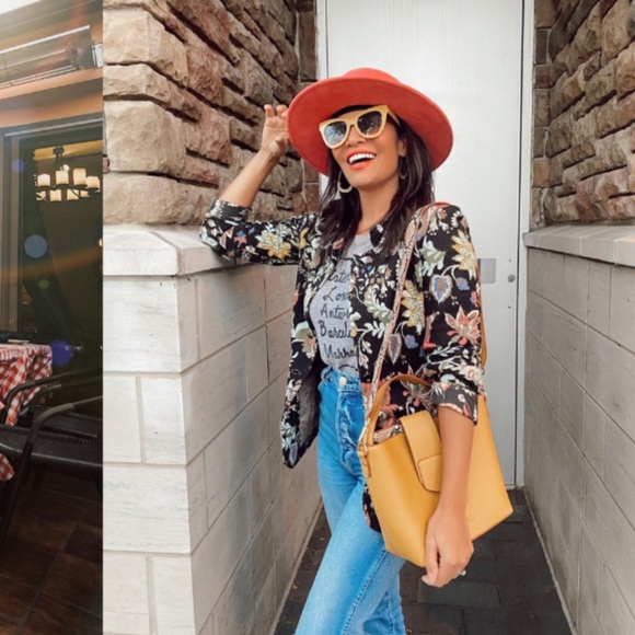 Mersi Handbags - Mersi Bucket Bag Purse Faux Leather Gold Women’s